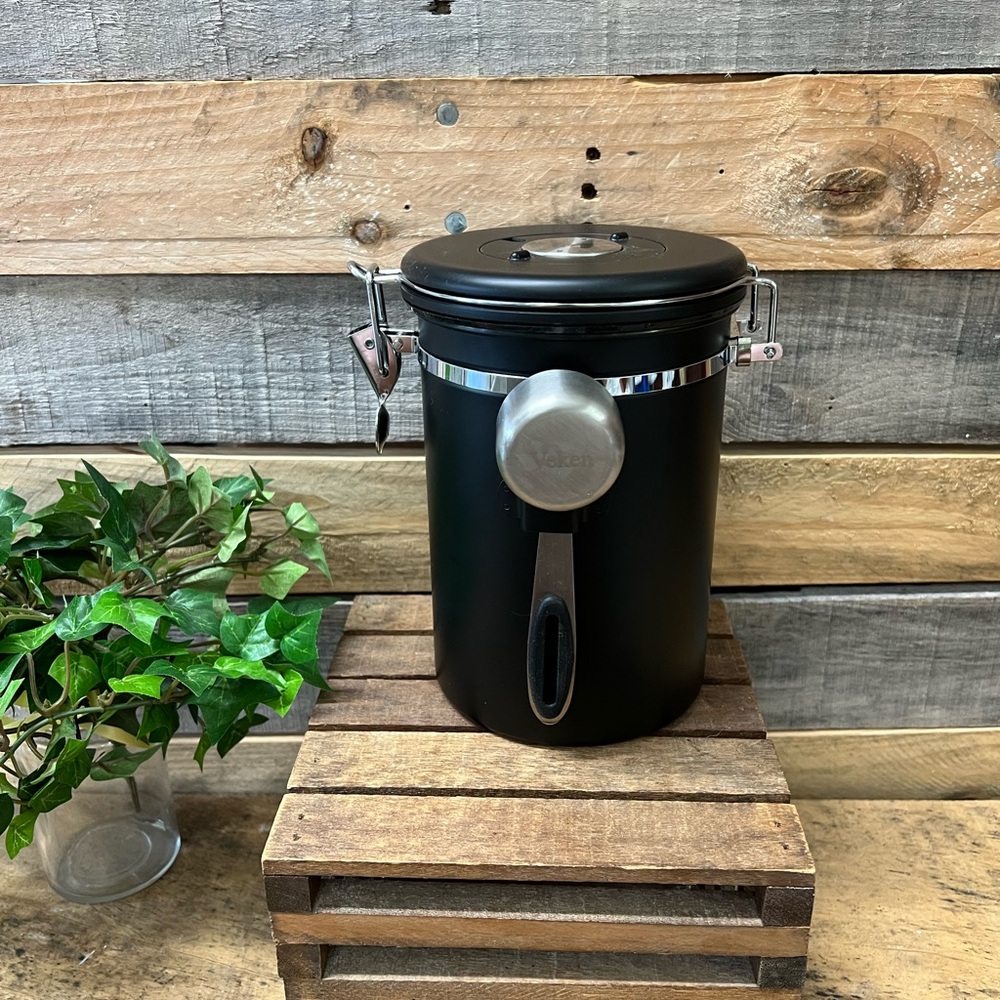 Black Coffee Canister with 1/8 Cup Scoop